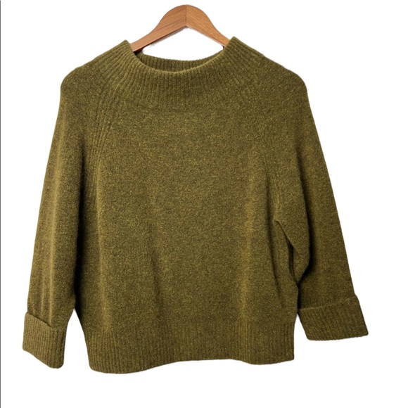 3.1 Phillip Lim Sweaters - NWT 3.1 Phillip Lim Cropped Crew Neck Sweater M